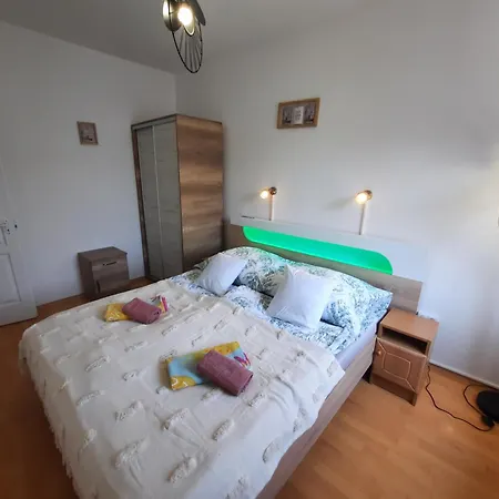 Zoeld Beka Koelcsey Ii *